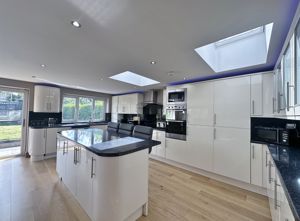 Photo 5- click for photo gallery